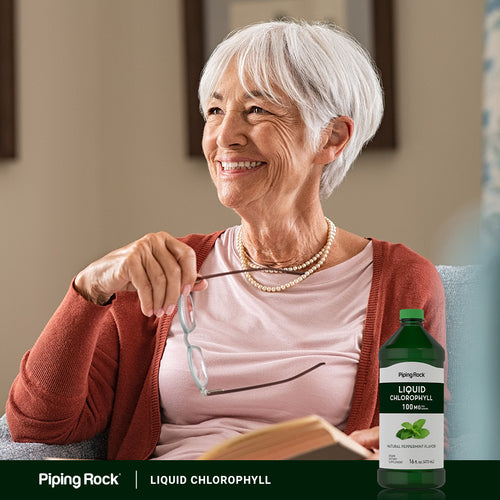 Liquid Chlorophyll (Natural Peppermint), 100 mg (per serving), 16 fl oz (473 mL) Bottle Lifestyle